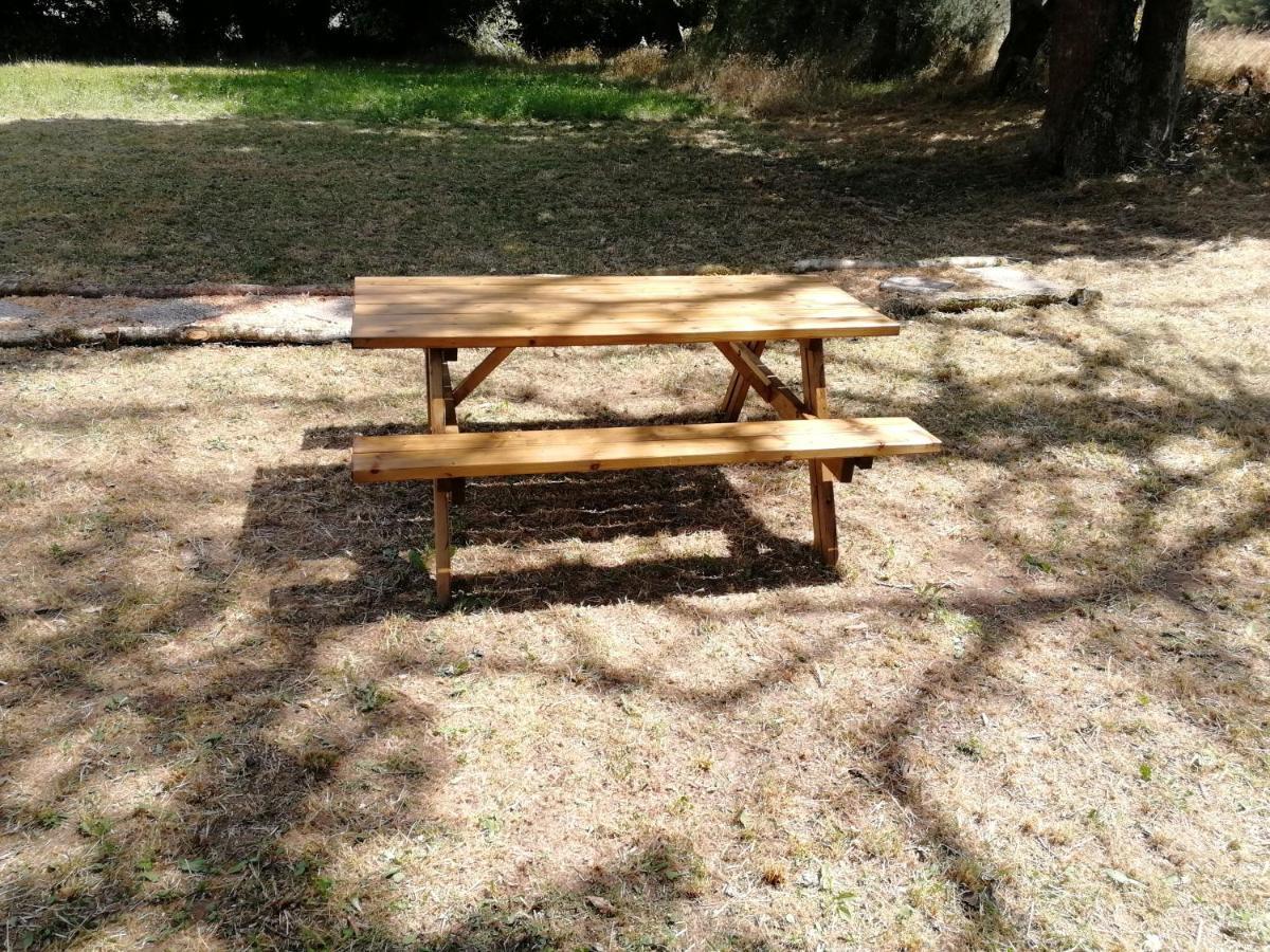 Tente Insolite 1 A 5 Personnes Plouray Zewnętrze zdjęcie